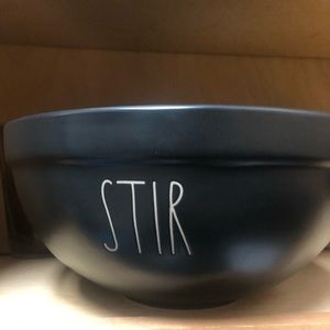 Rae Dunn stir mixing bowl